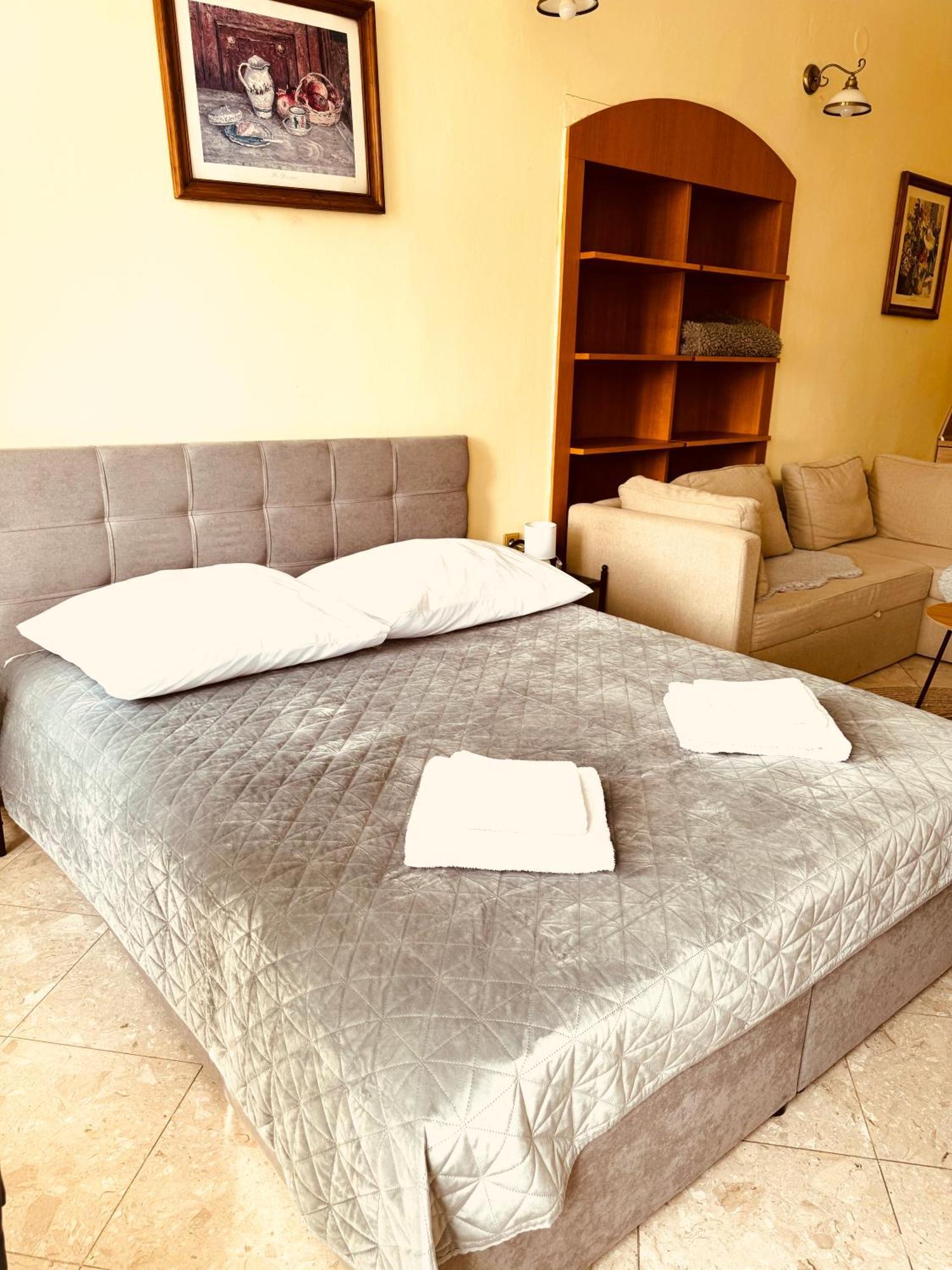 Ferienwohnung Studia Maxim Frýdek-Místek Exterior foto